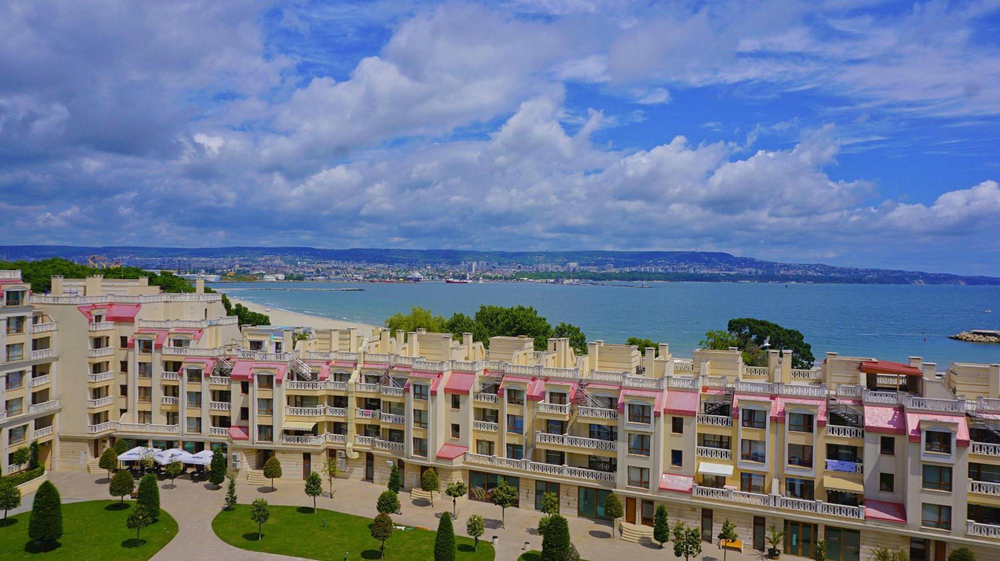 Апартаменти Варна Саут На Плажа - Varna South Apartments On The Beach Exterior photo